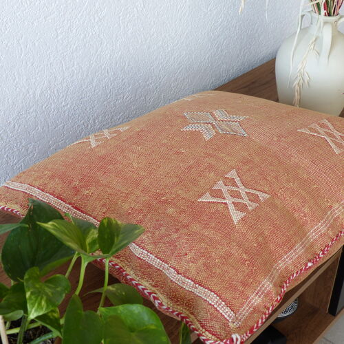 Berber cushion Sabra terracotta in Cactus Silk