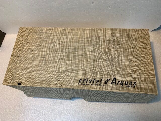 6 crystal champagne flutes from Arques model Versailles