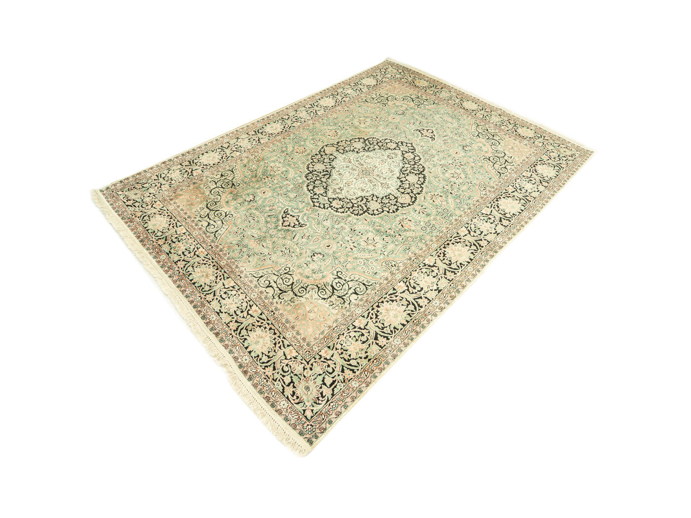 1960s carpet, 240 x 335