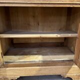 Kitchen dresser