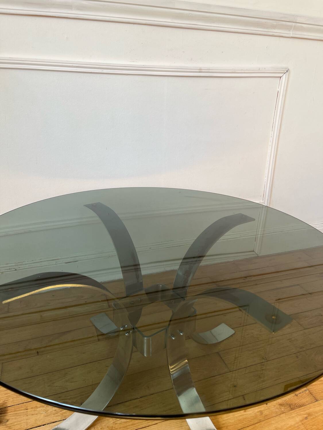 Round smoked glass coffee table from the 70s