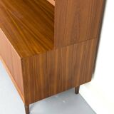 Buffet en teck avec étagère par Brouer Møbler, années 1960.