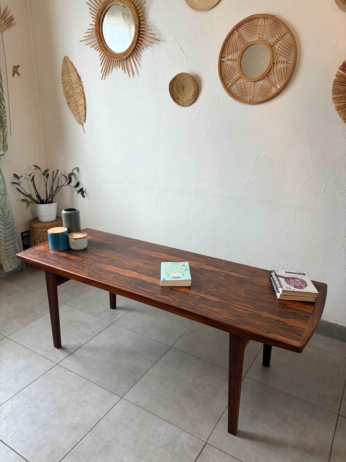 Vintage Scandinavian coffee table in rosewood.