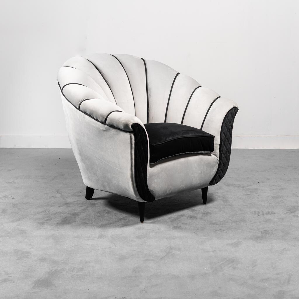 Fauteuil en velours gris 50