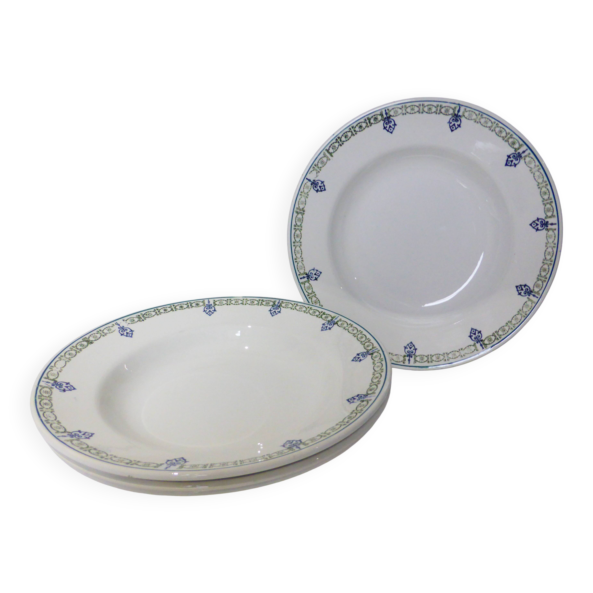 4 vintage St Amand deep plates 211259