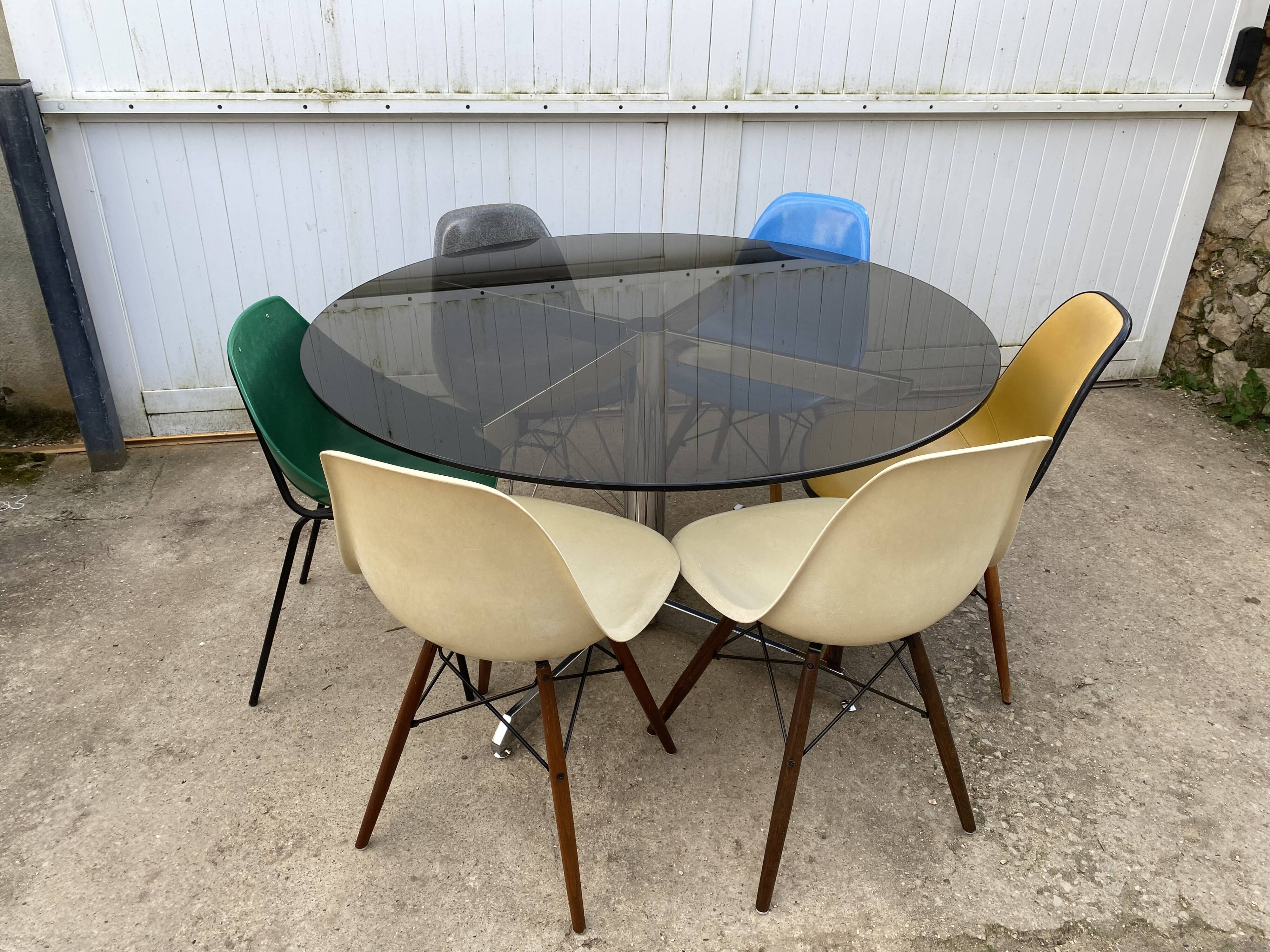 Smoked glass round table chrome Florence Knoll Roche Bobois an70