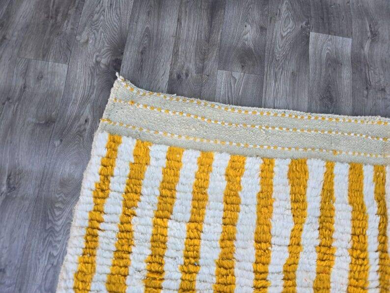 Natural pure wool rug