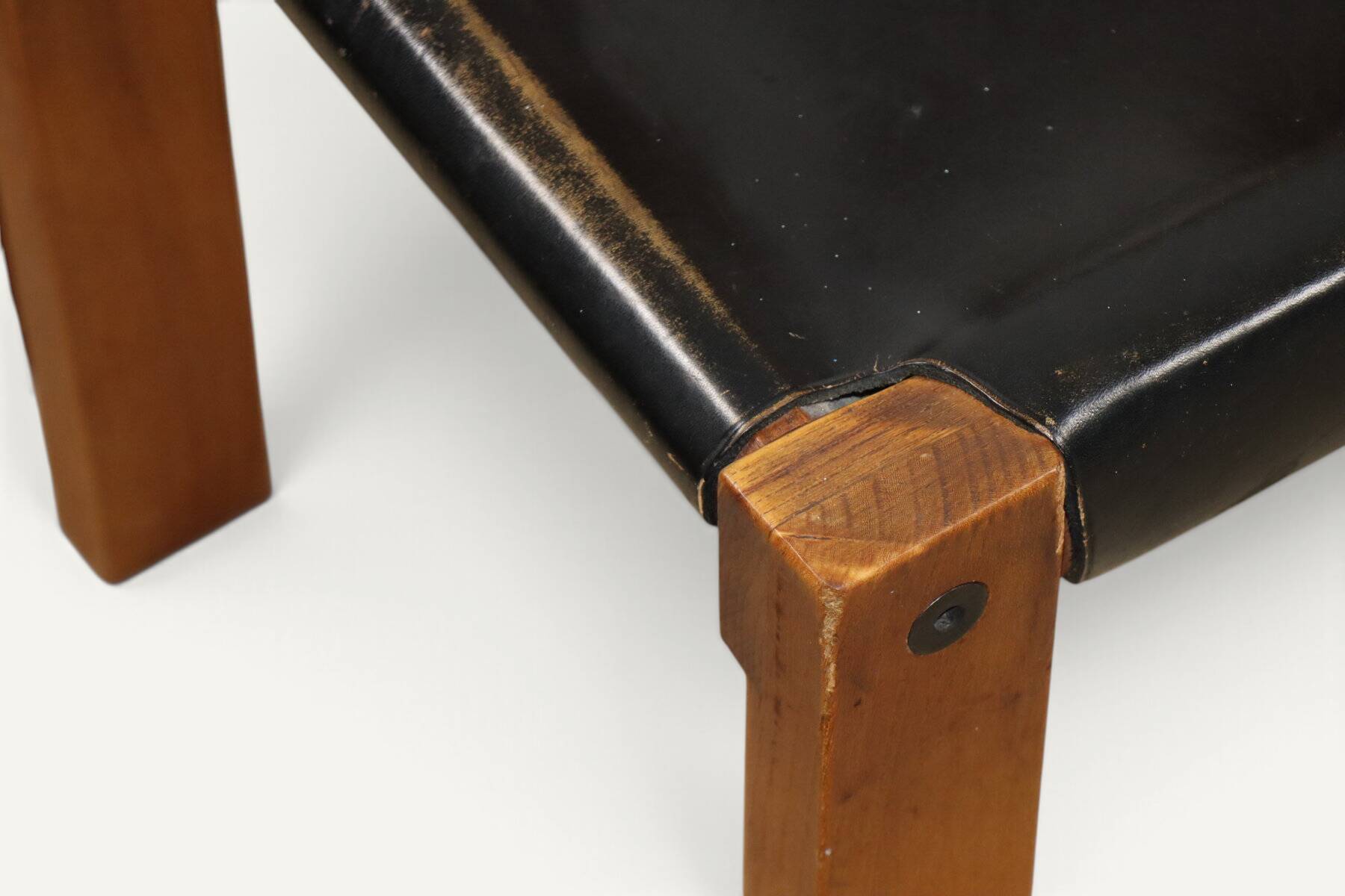 Set of 4 S24 chairs by Pierre Chapo – Solid elm and black leather – 1970