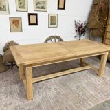 Farmhouse table with central extensions