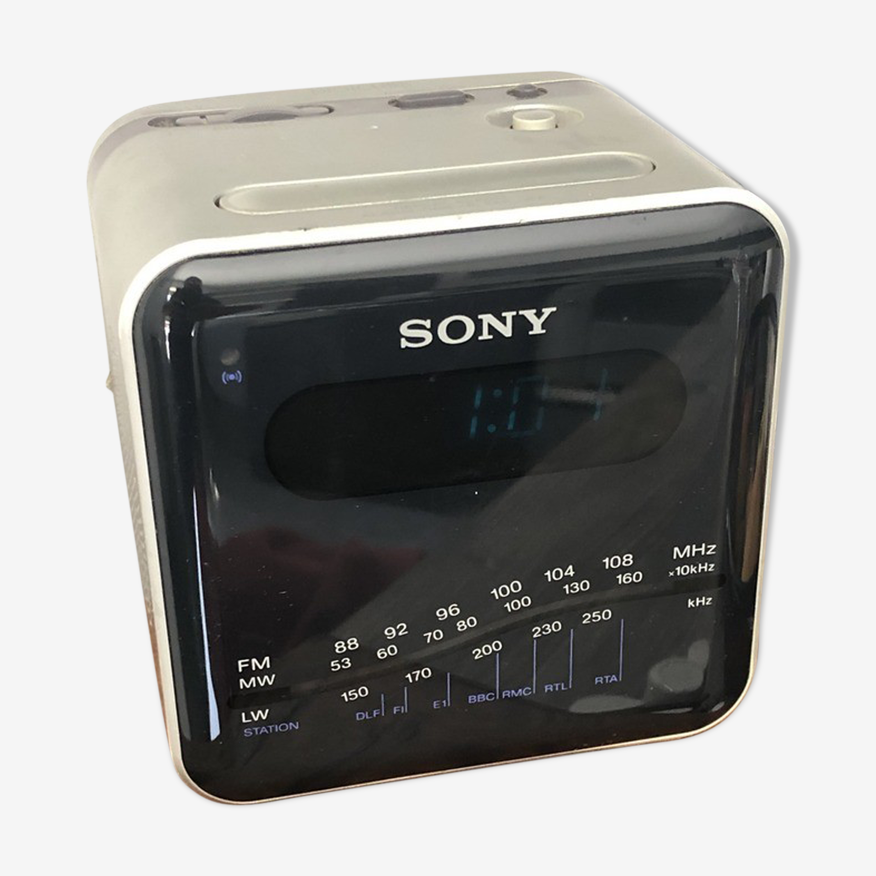 Radio reveil vintage Sony cube | Selency