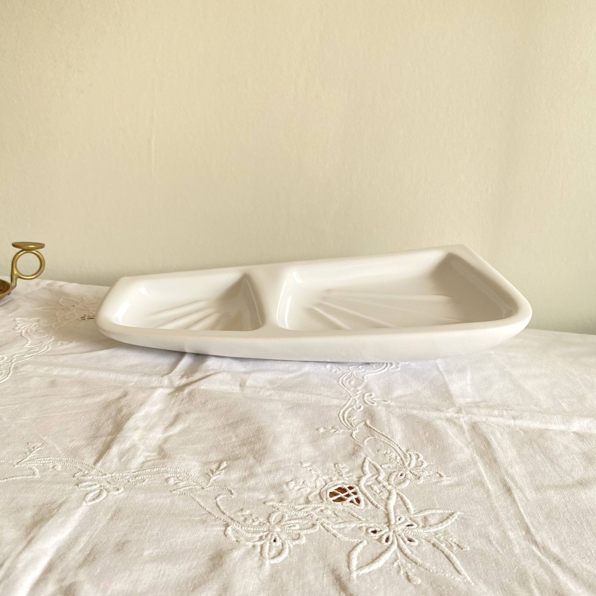 Vintage white ceramic wall-mounted soap dish