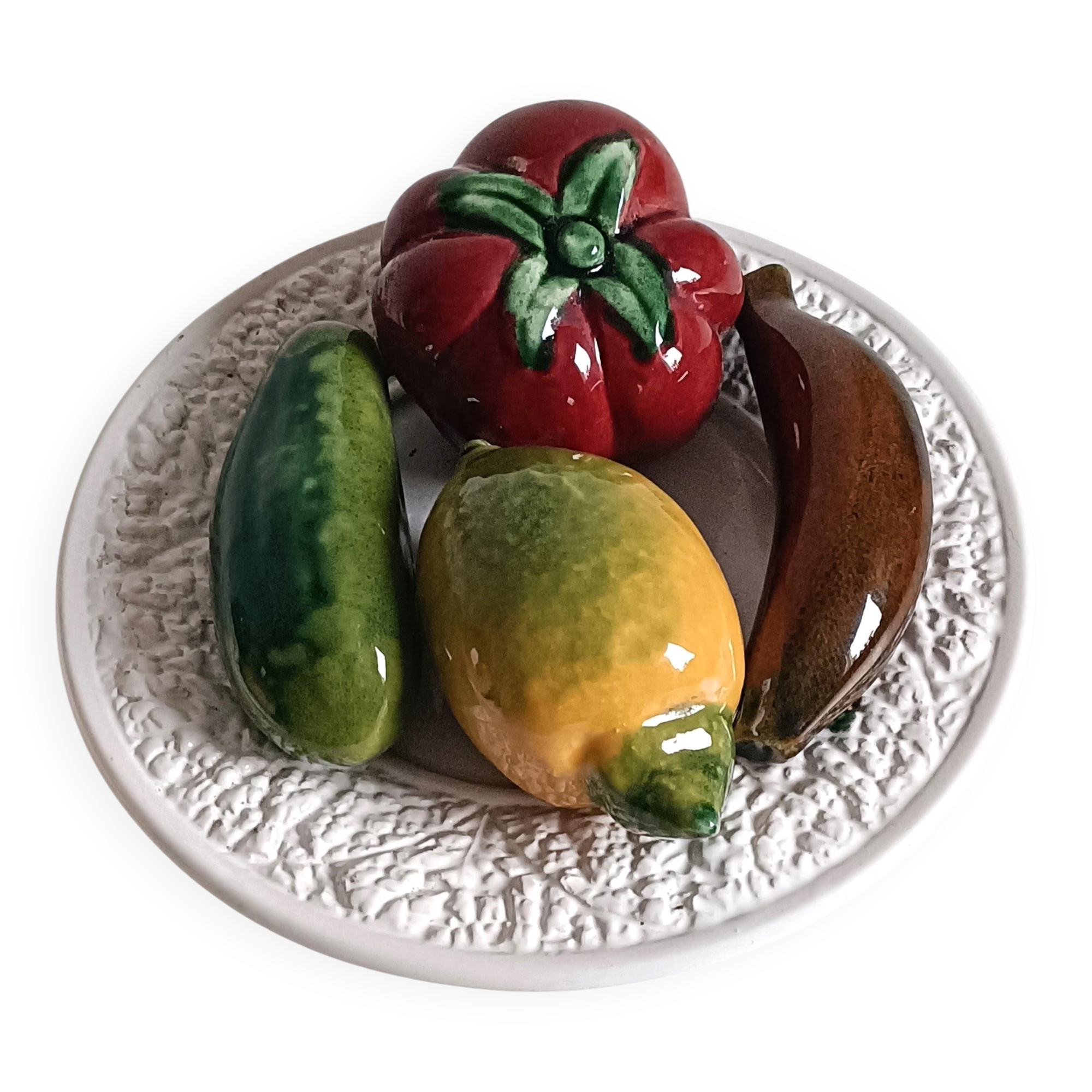 Mid-Century Handcrafted Portuguese Majolica Trompe l'Oeil Fruit Plates