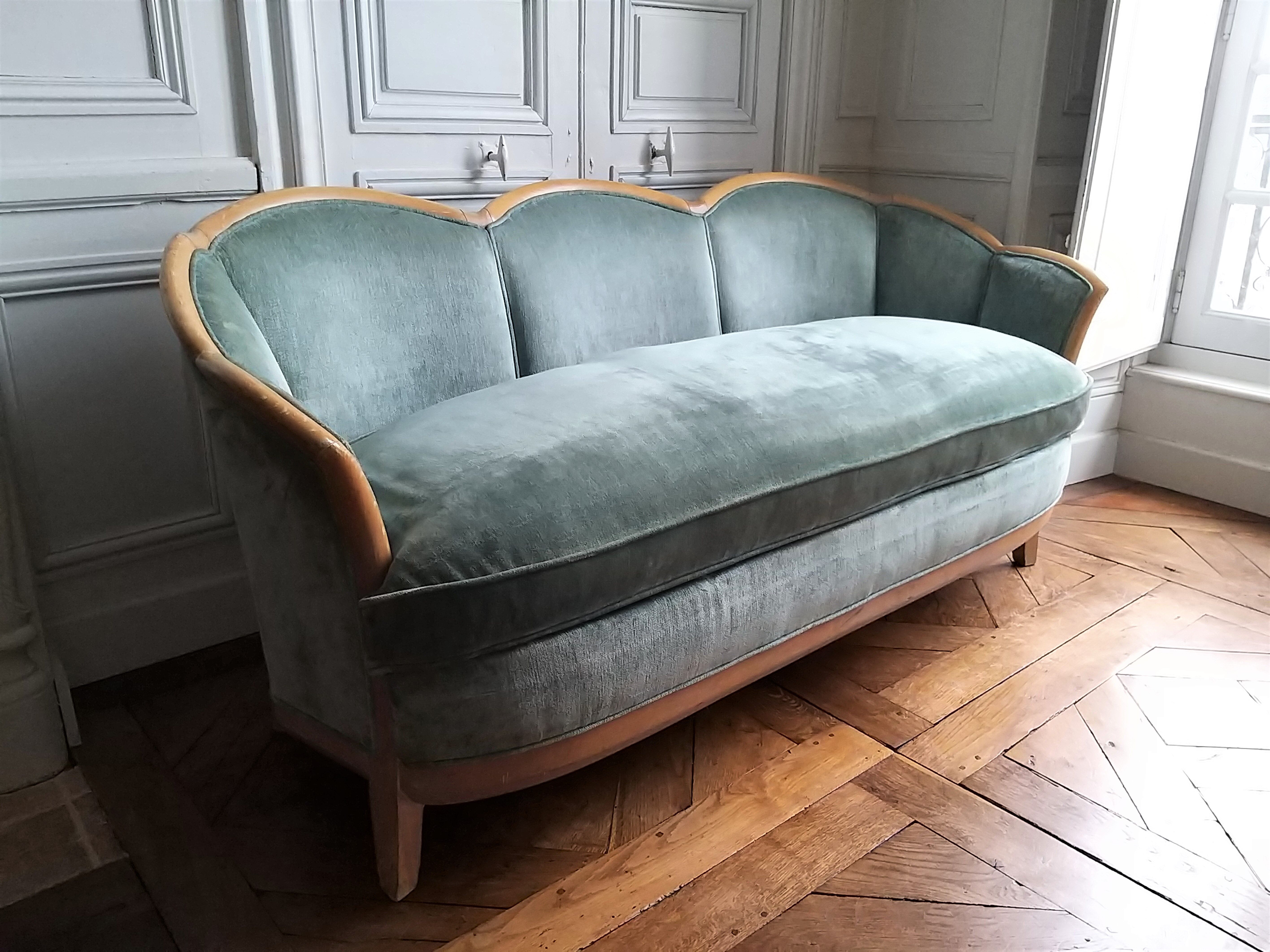 Vintage Art Deco style sofa design Rosello in Paris