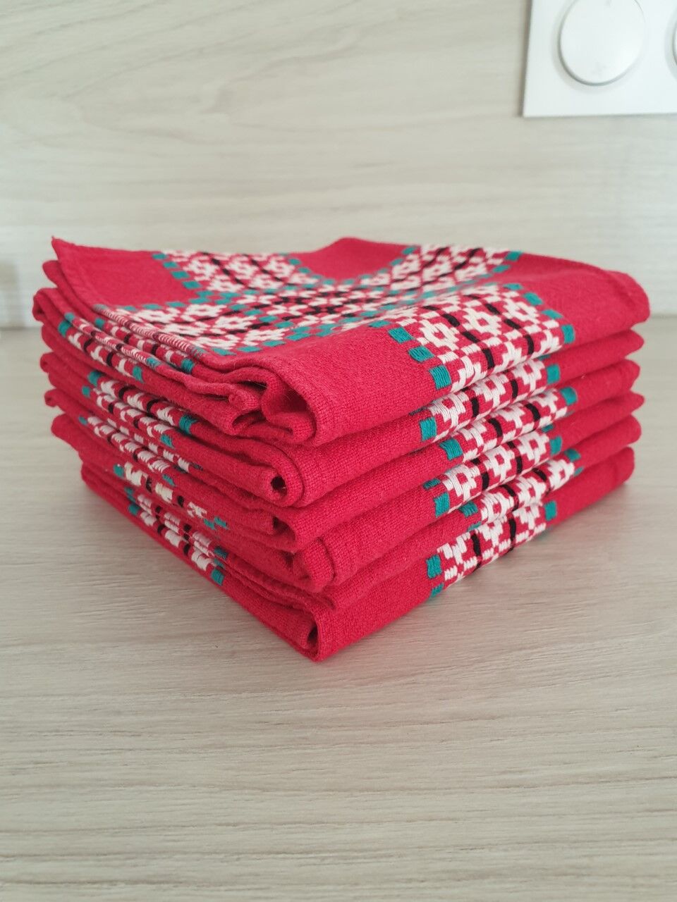 Set of six vintage napkins