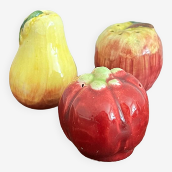 Salt and pepper shakers in slurry fruit