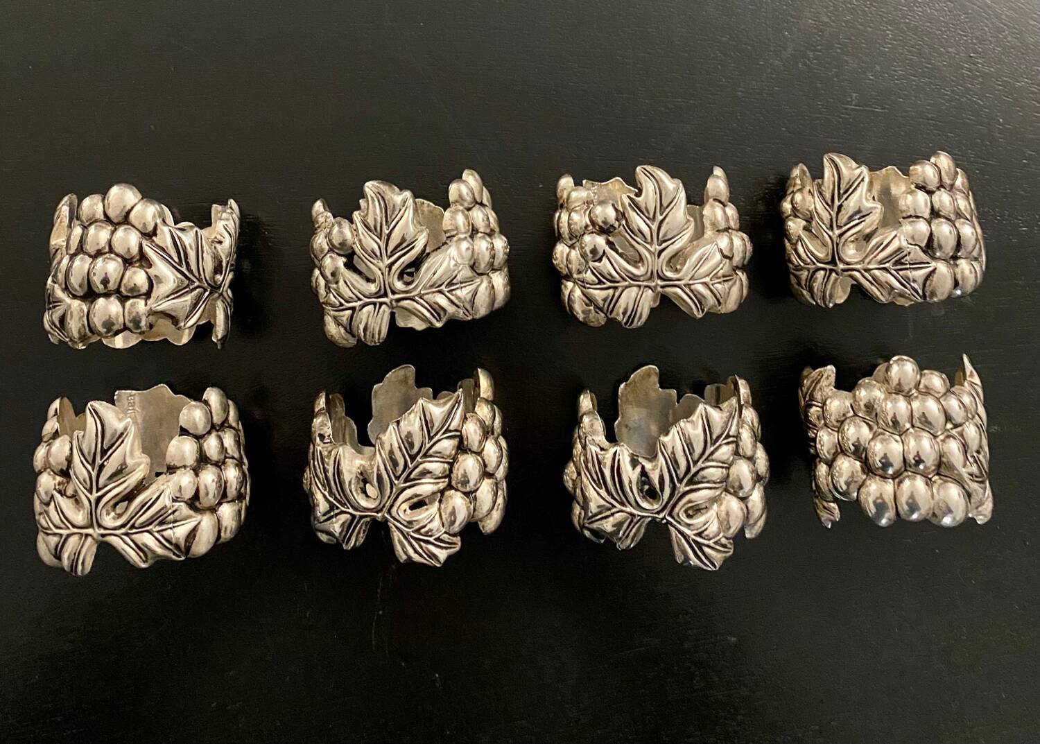 8 Silea France napkin rings grape pattern
