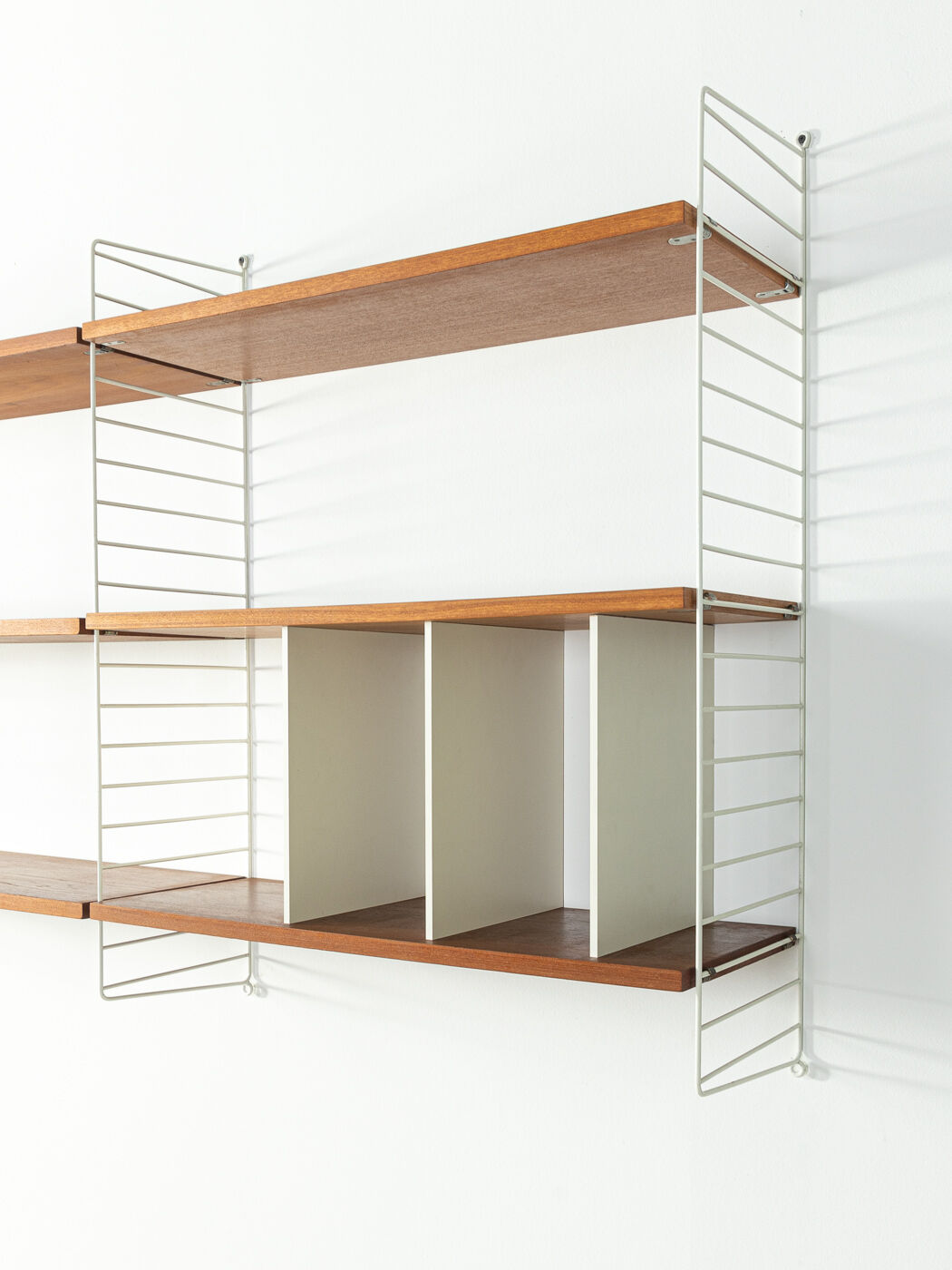 1950s Shelving System, Nils Strinning