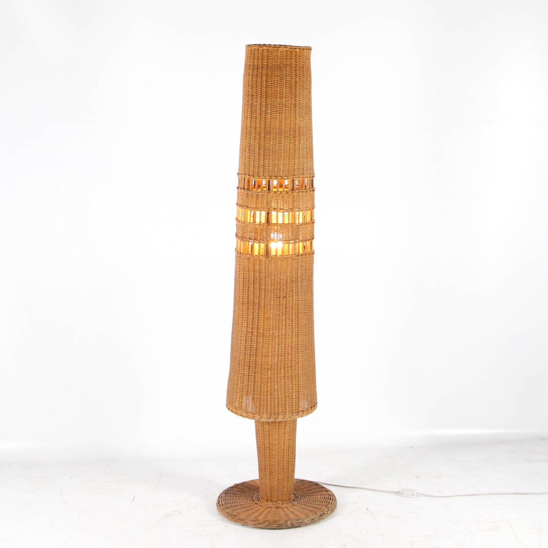 Large wicker floor lamp