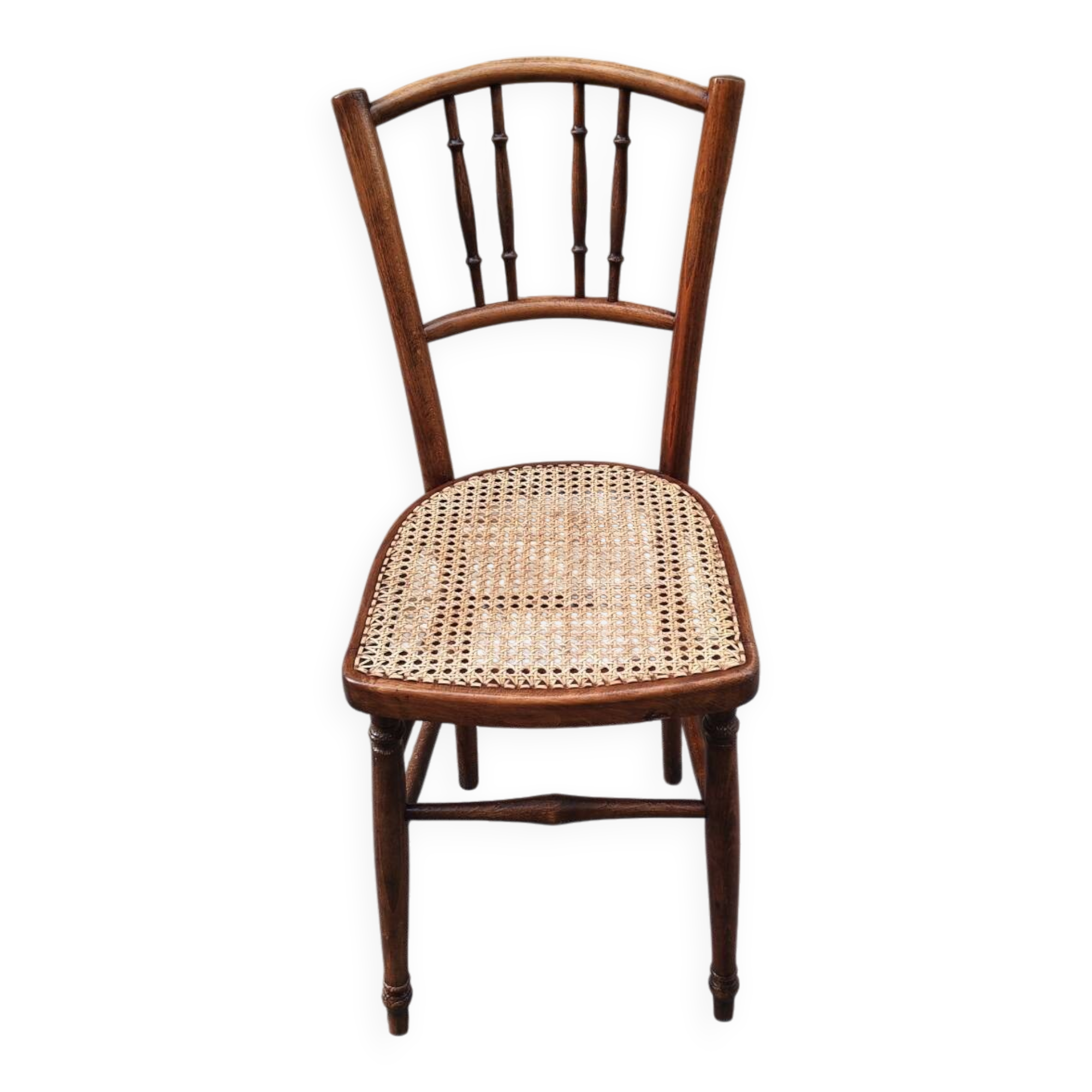Bistro chair in wood and caning from the 1900s.