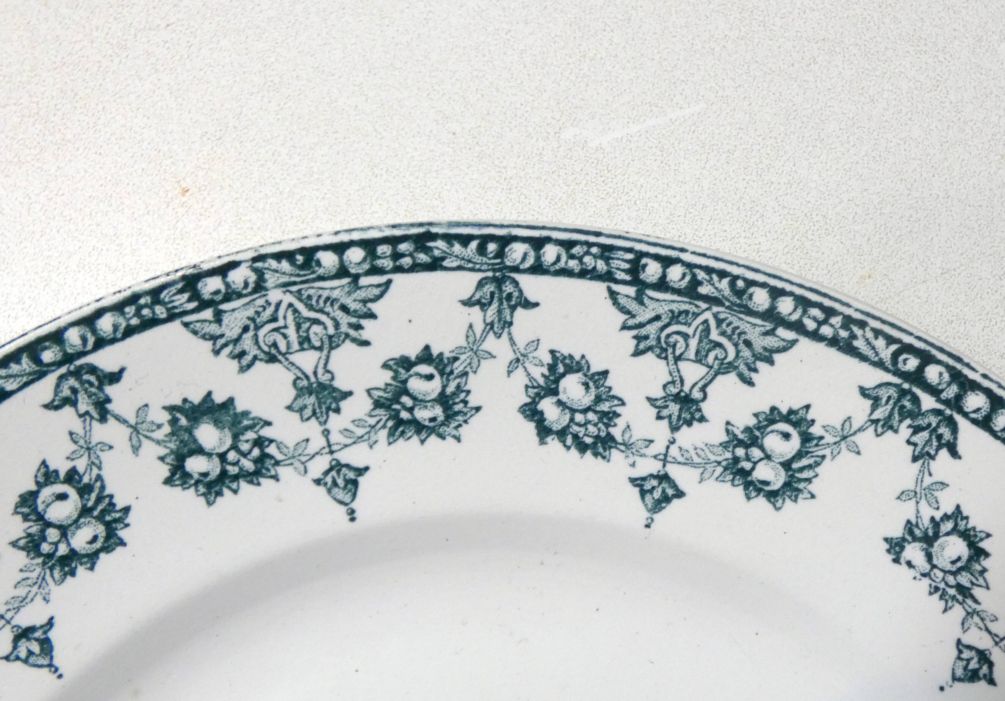 Terre de fer 8 Art Deco flat plates NORMAND model