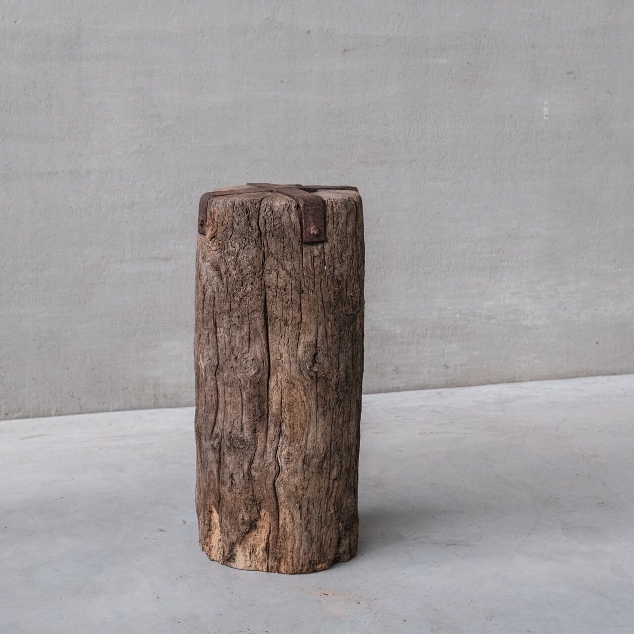 Pair of spanish wooden pedestals