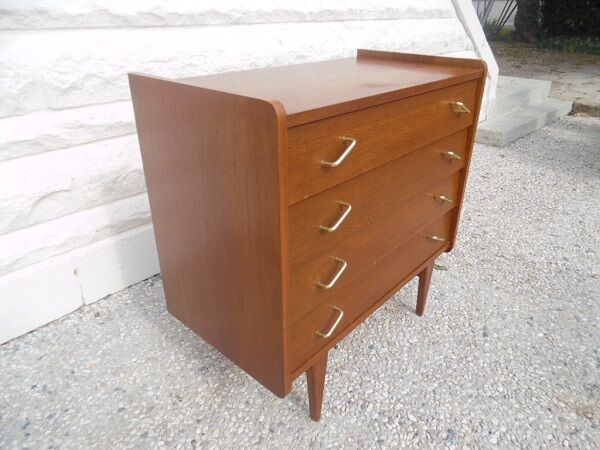 Vintage chest of drawers