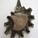 Bronze ashtray patinated 30s initials AM