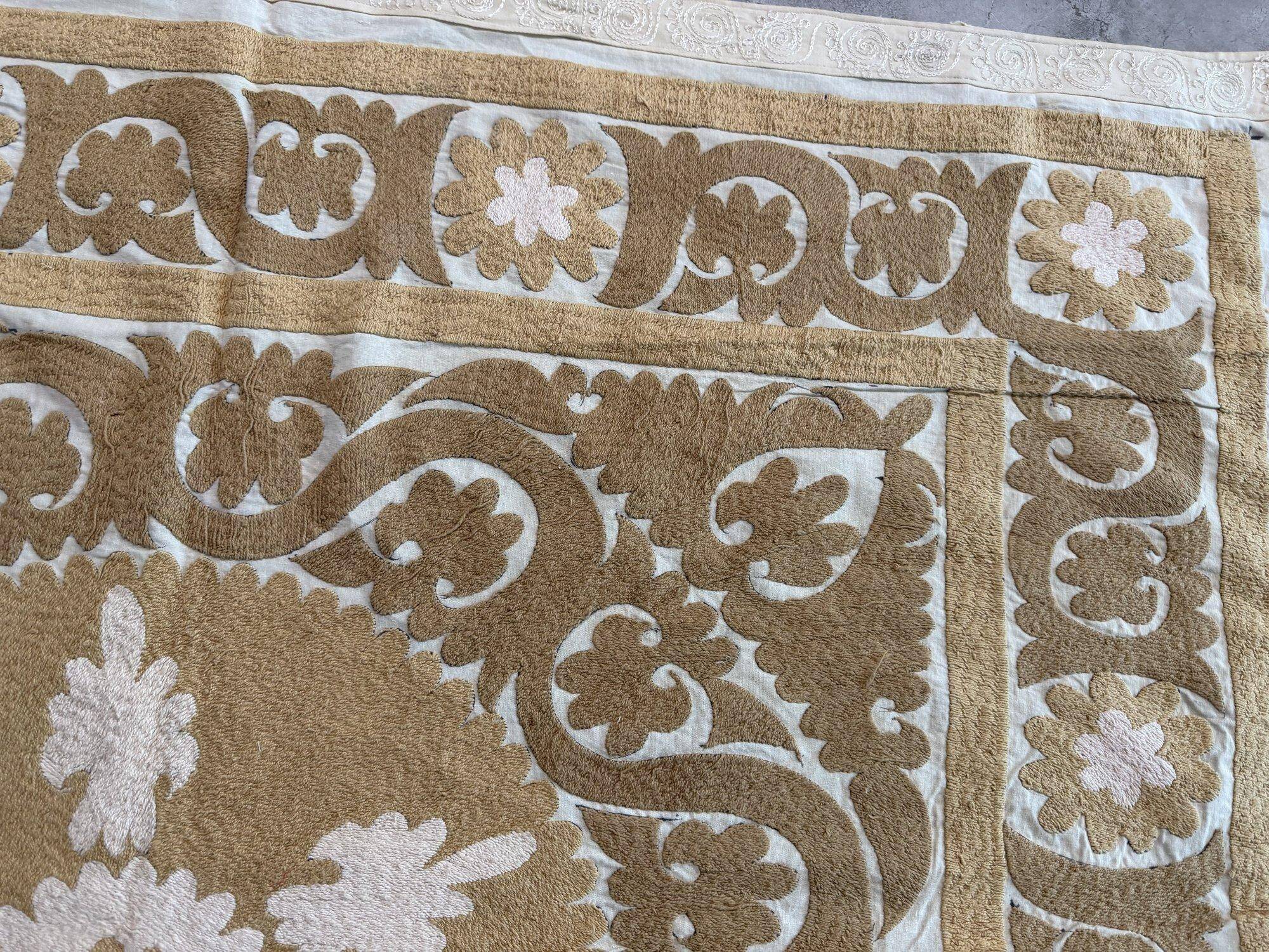 Vintage hand-embroidered tablecloth 129x138 cm