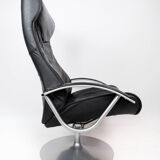 Fauteuil avec tabouret recouvert de cuir noir de design danois, années 1970