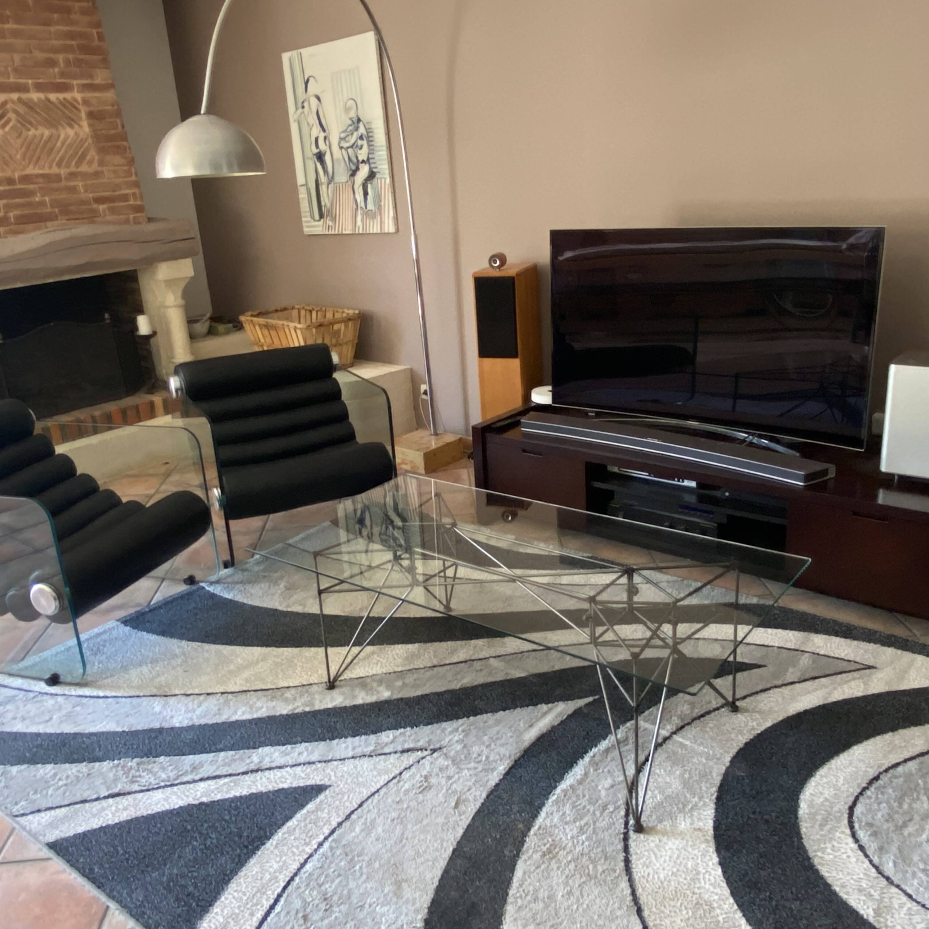 Vintage coffee table. 1980. Space age.