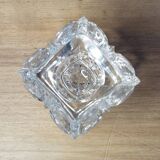 4 bougeoirs en verre ciselé