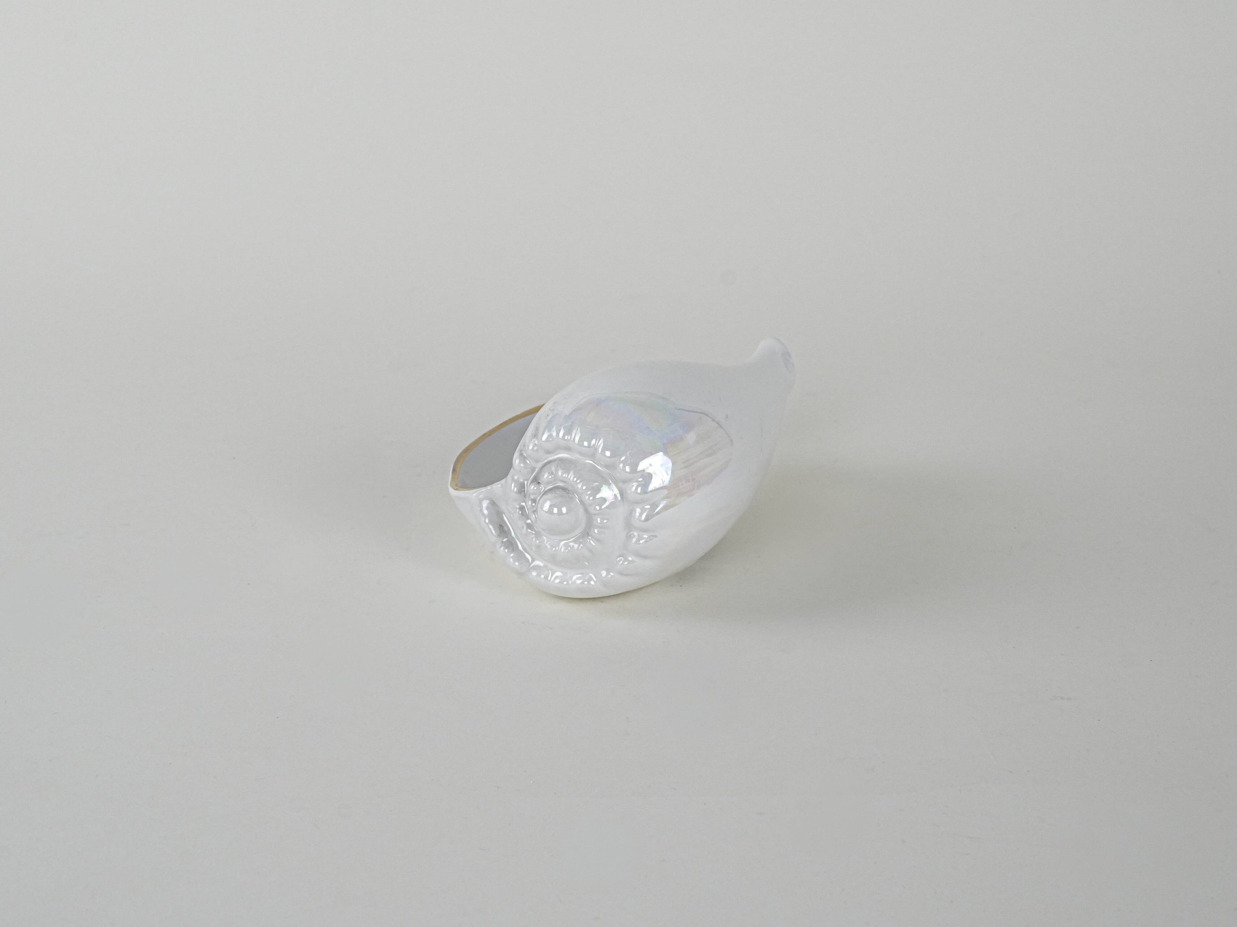 Porcelain seashell, Italian design, 1970s, manufactured in Italy