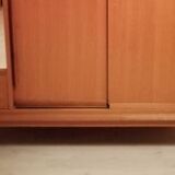 Armoire vintage pied compas