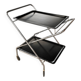 Folding table