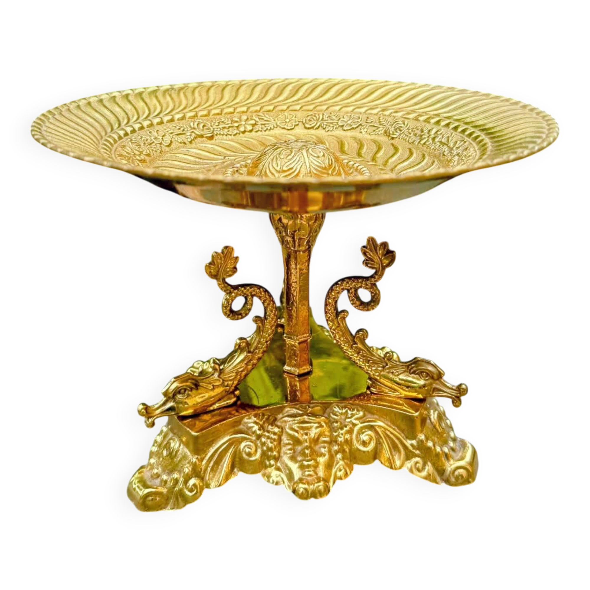 Large brass fruit bowl in Neo-Renaissance style