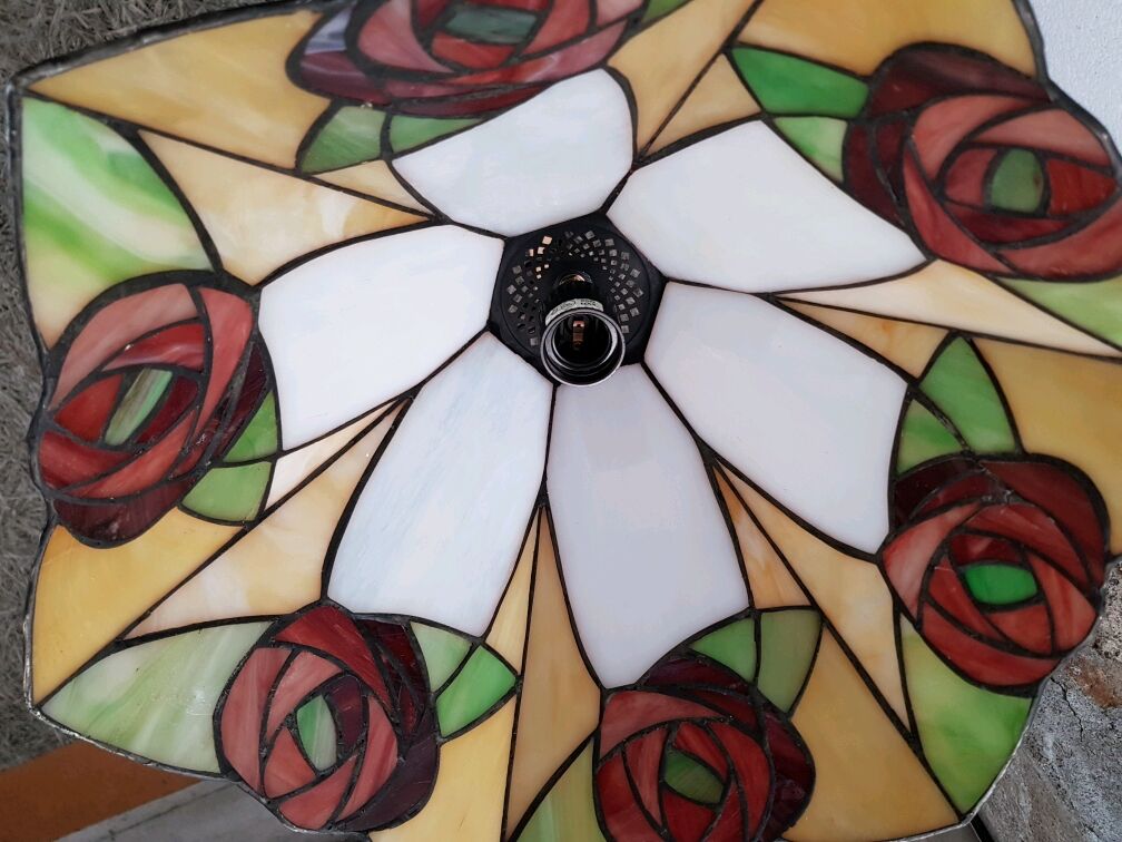 Tiffany style suspension