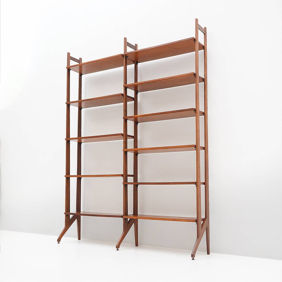 “Aedes” bookcase with shelves by Amma Torino, 1960s