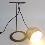 Eyeball lamp on base