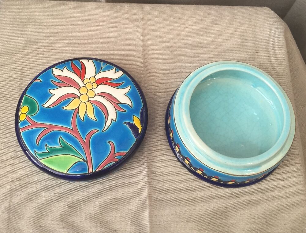Boîte à bijoux en émaux de Longwy à decor d'edelweiss