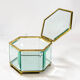 Boîte à bijoux vintage verre en laiton et à facettes conception hexagonale