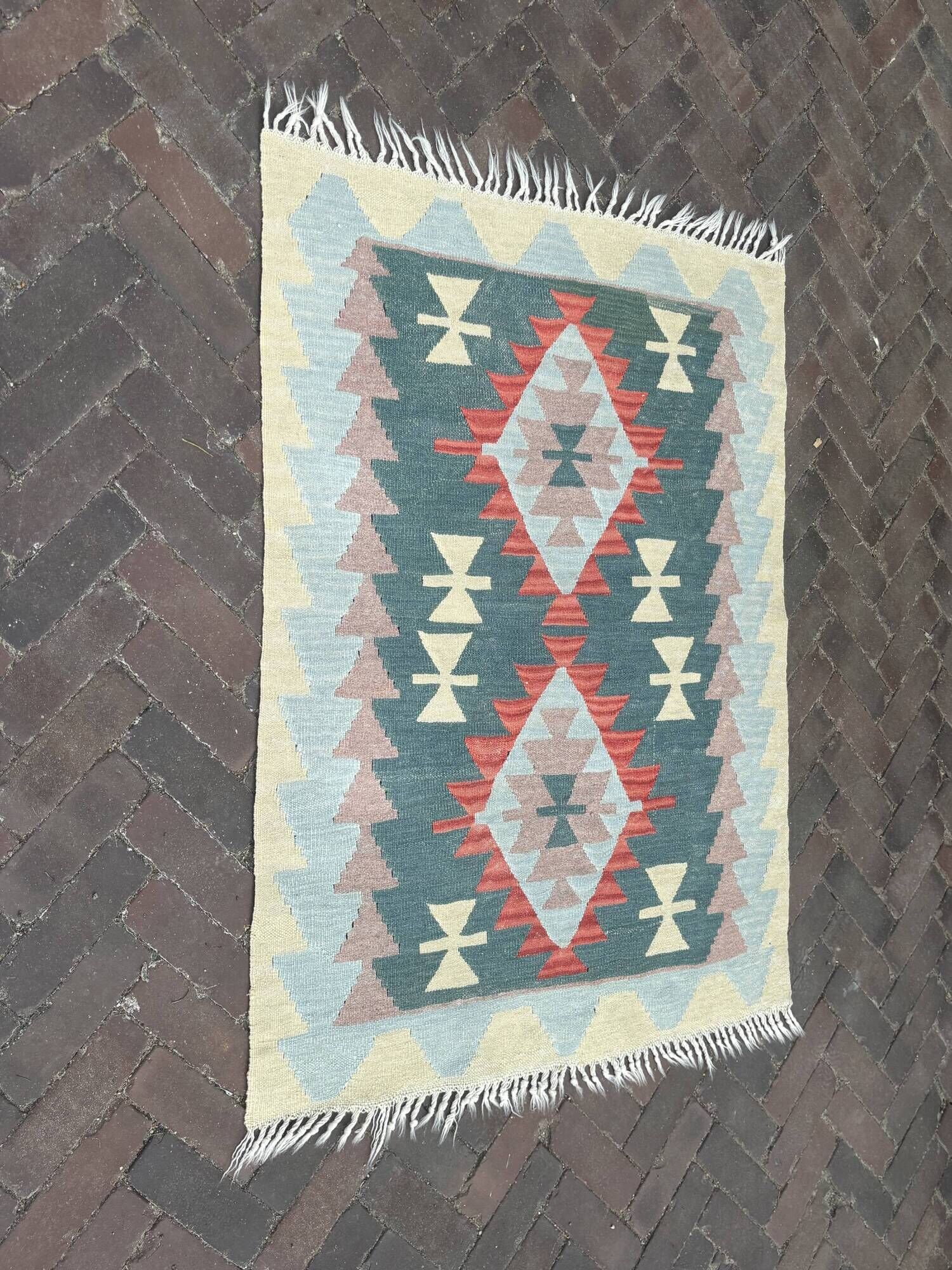 Tapis Kilim vintage