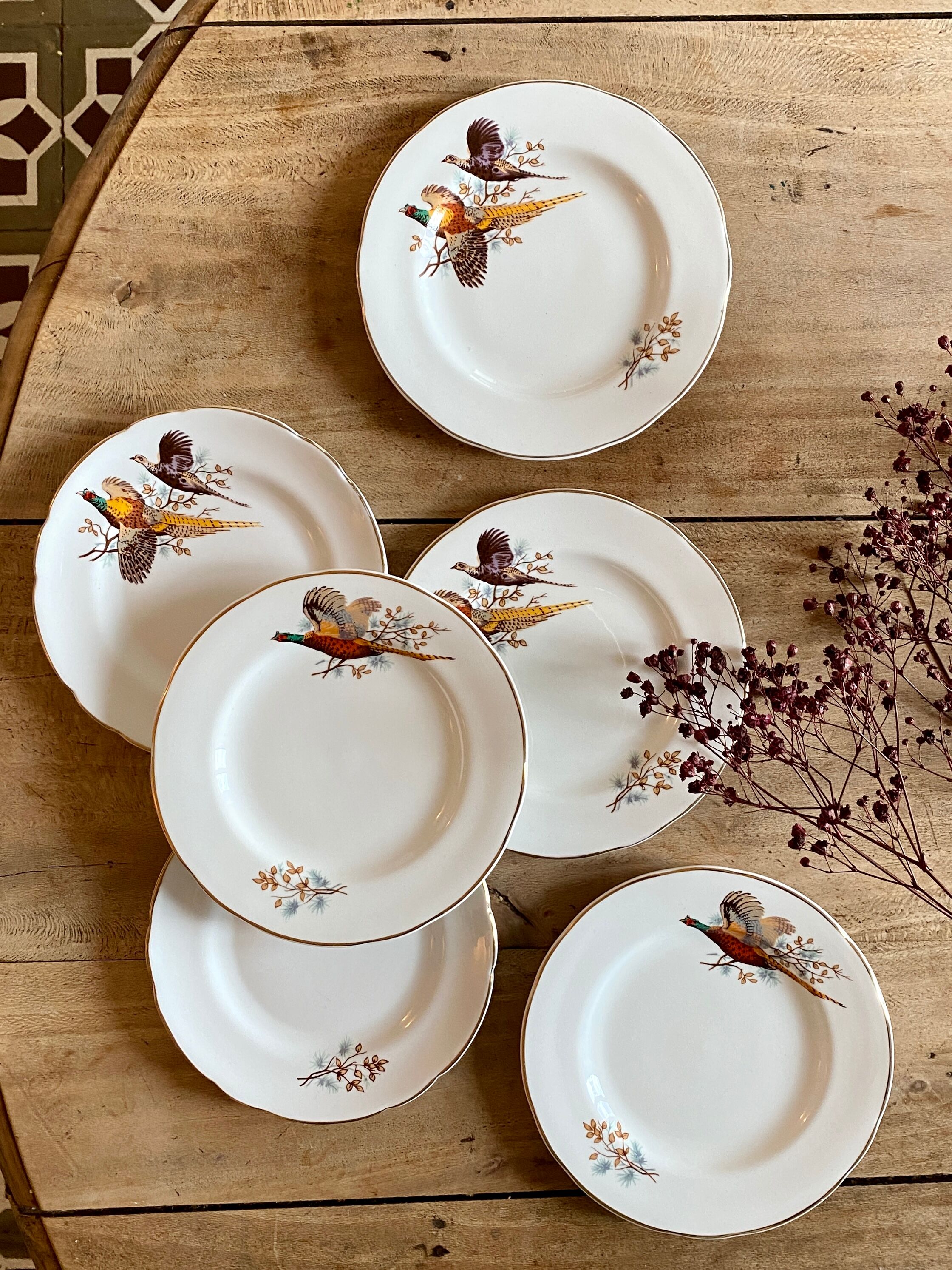 Set of 6 vintage dessert plates