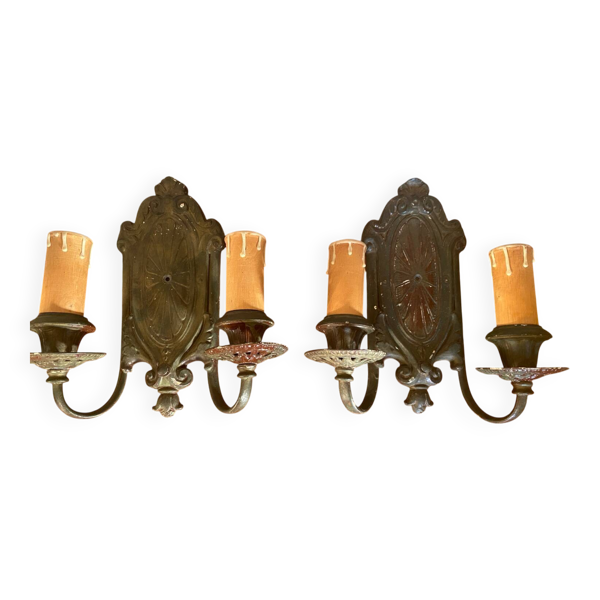 Paire d'appliques néoclassiques