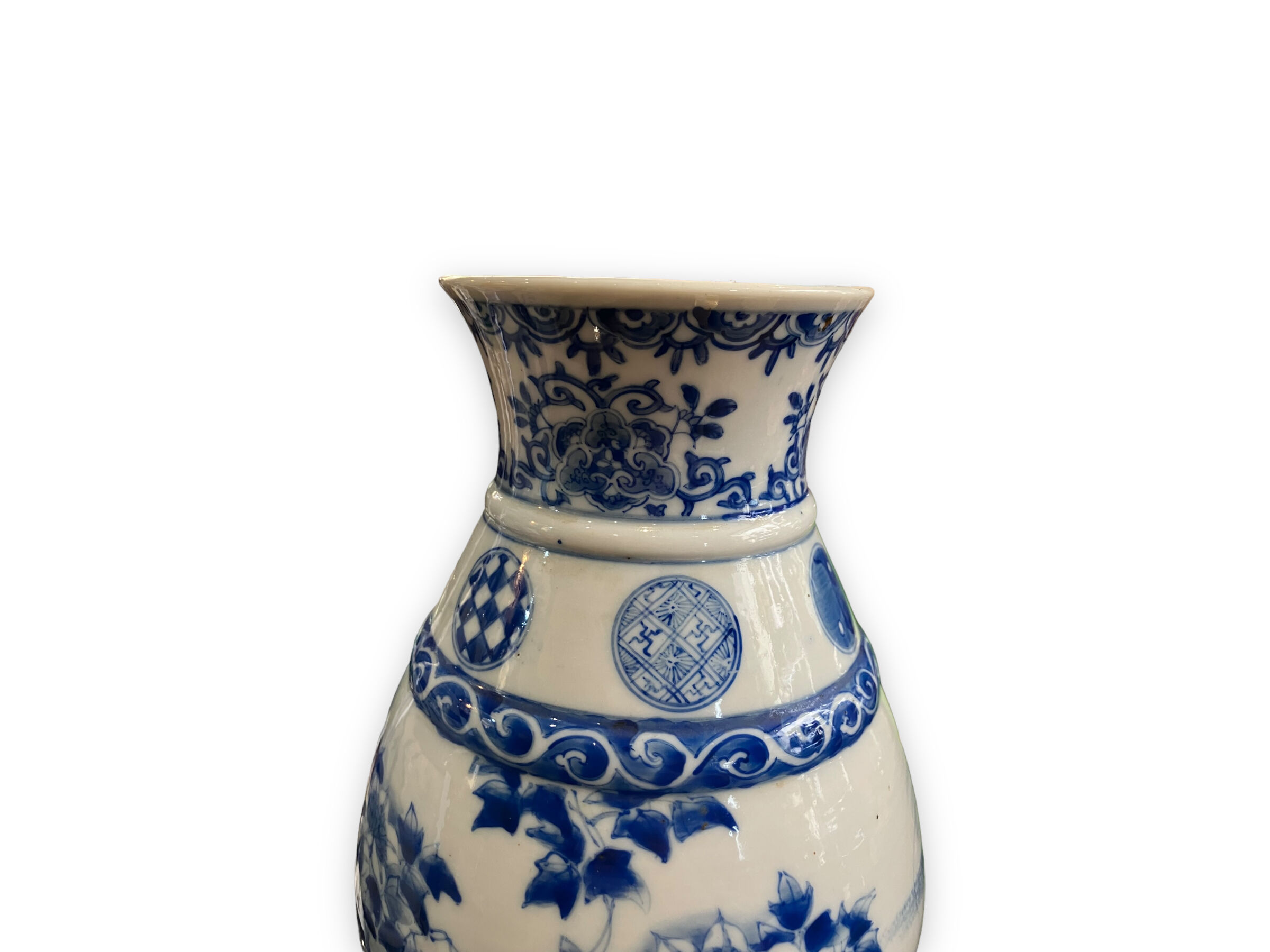 Pair of Asian vases in white and blue porcelain
