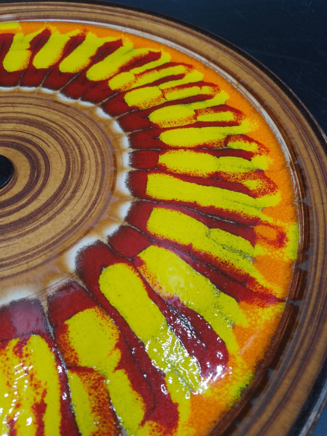 St Clément ceramic cheese board with flamboyant Psychedelic Orange decoration