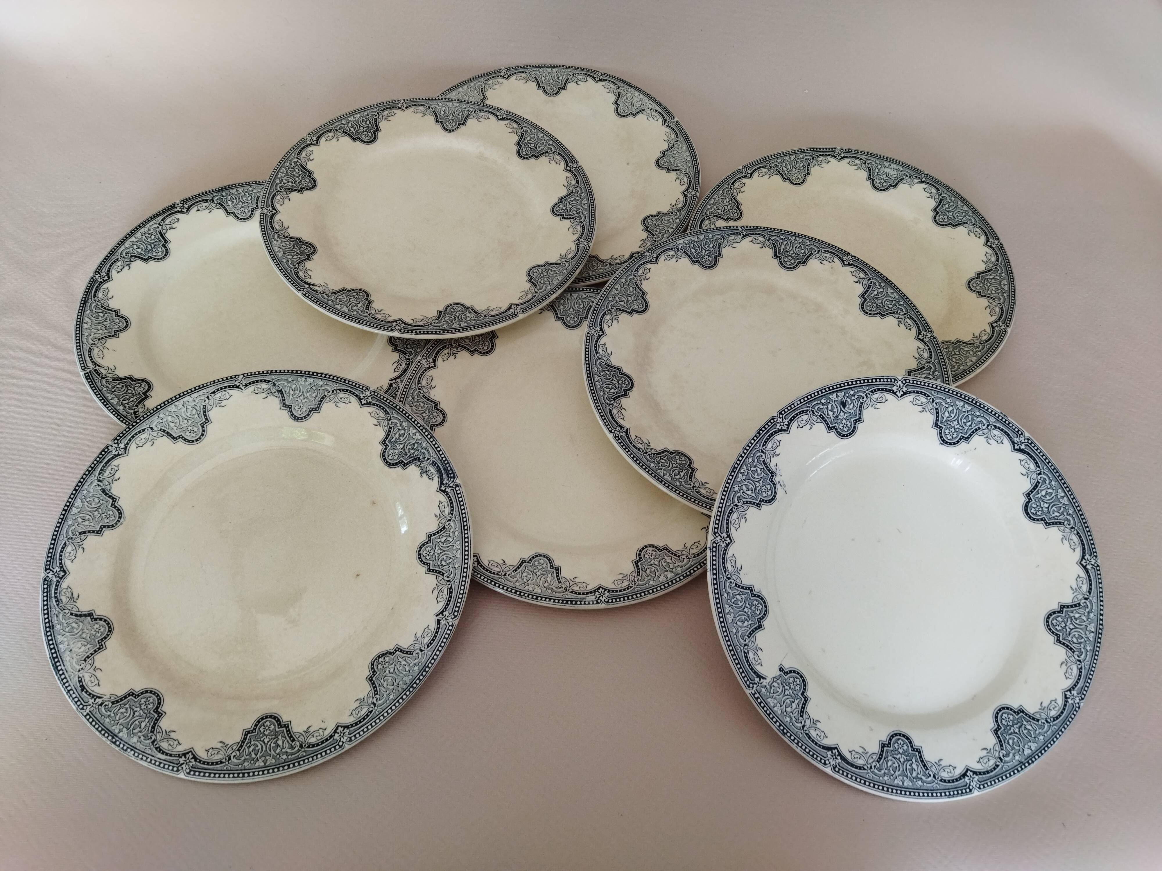 8 flat plates iron earth Salins, model Céline