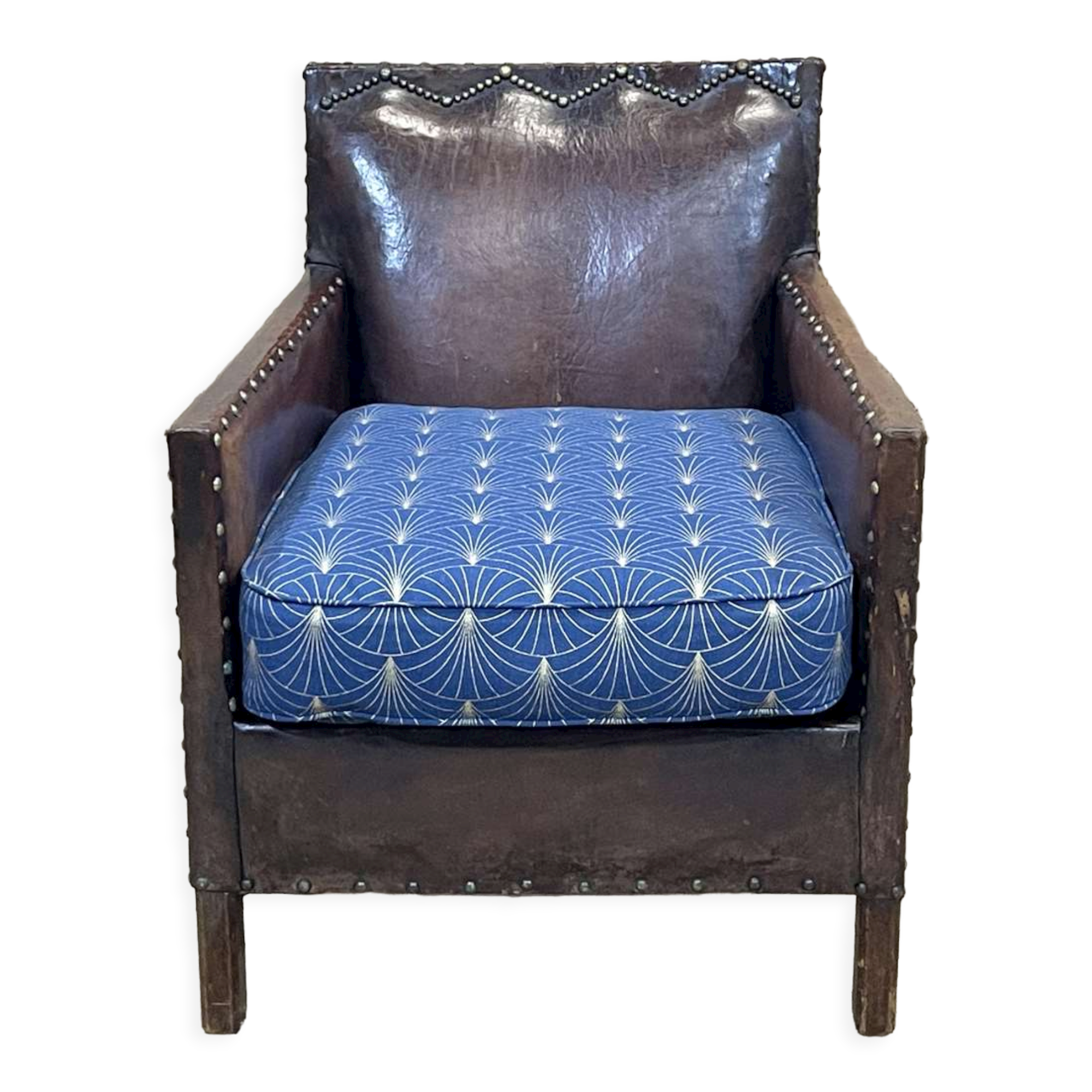 Club armchair art deco era leather and fabric cushion