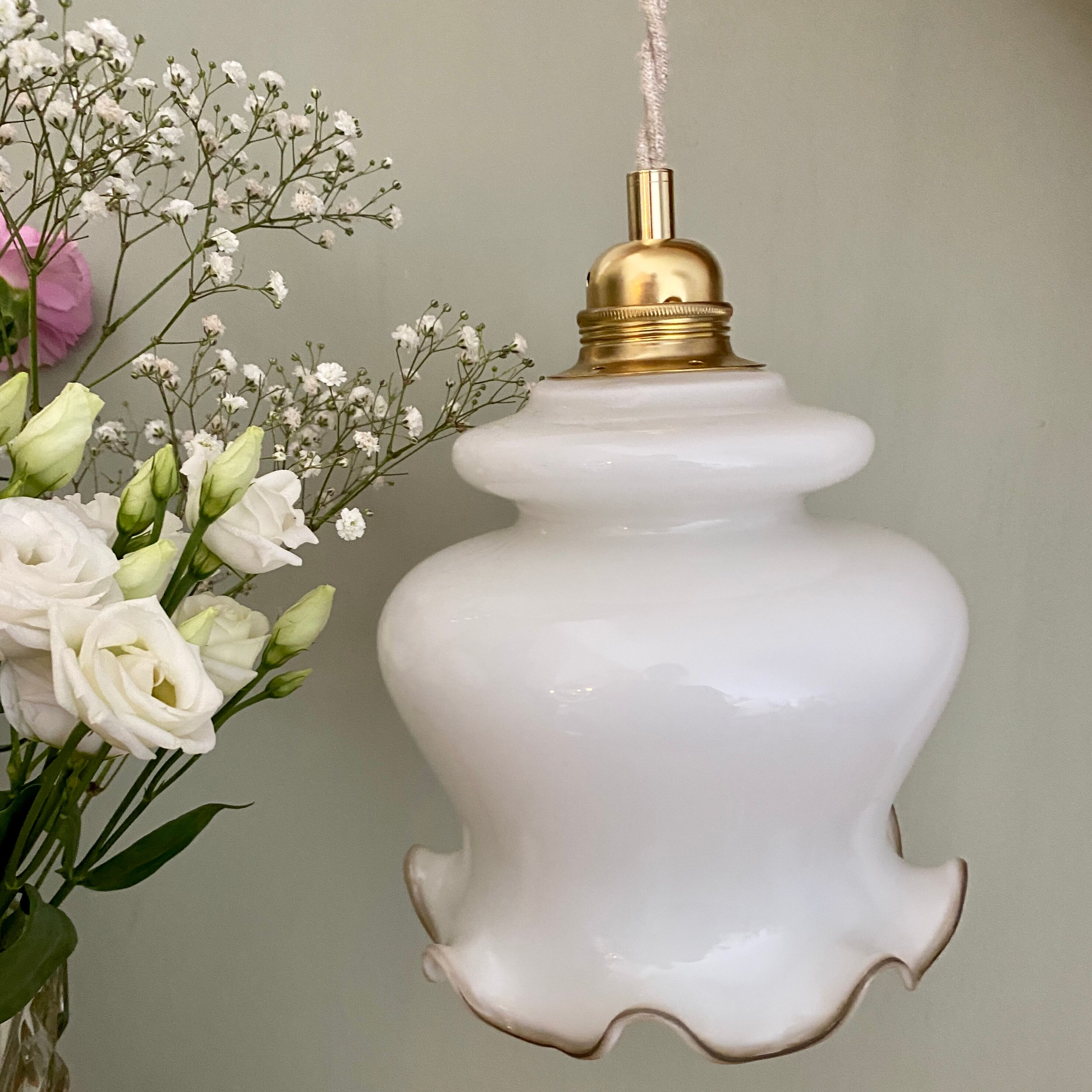 Vintage globe pendant lamp in white opaline