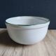 Saladier vintage faïence blanche oiseau exotique style Moustiers