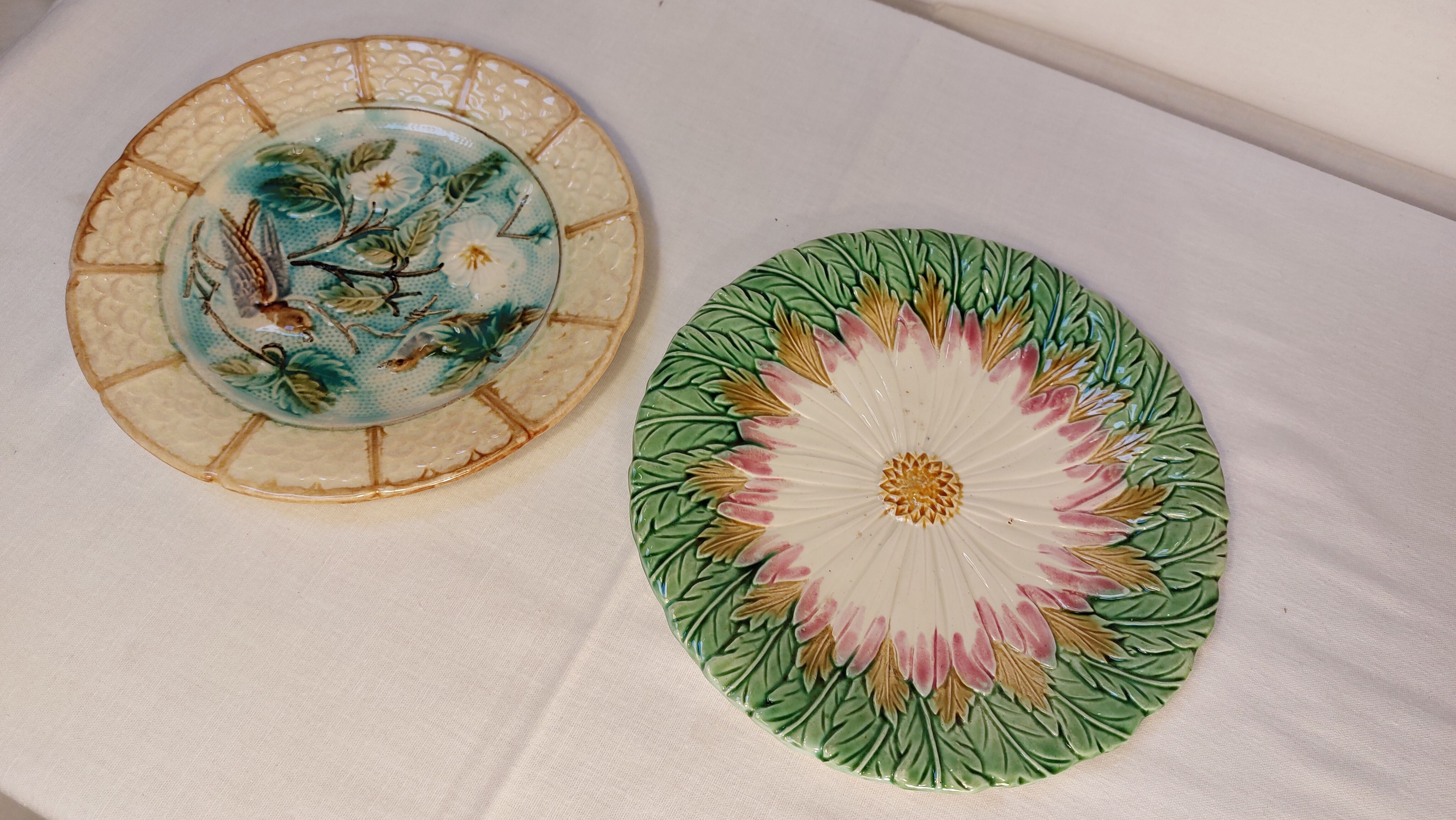 Set of two antique dessert plates in slip
